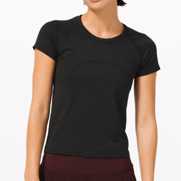 lululemon athletica Tops - NWT LULULEMON Swiftly Tech Short Sleeve Shirt 2.0 Race Length In Black